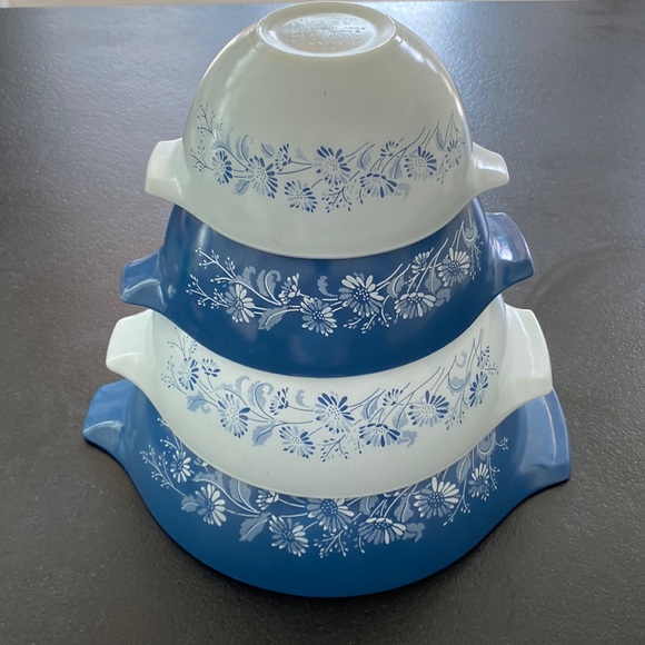 Pyrex Other - Vtg Pyrex Colonial Mist Cinderella Nesting Bowls